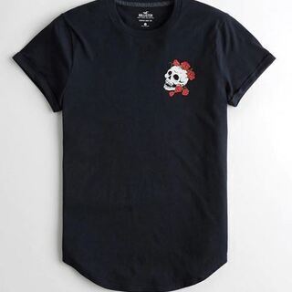 新品【HOLLISTER】 ホリスター　左胸・バック（スカル＆ローズ）グラフィックマストハブ カーブヘムTシャツ　サイズ：M (日本Lサイズ相当)の画像