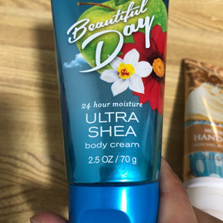 取引確定済　Bath & BodyWorks ボディ&ハンドクリームの画像