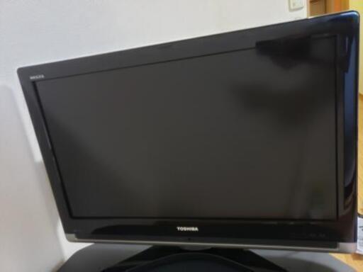 32型テレビ 11/3取りにこれる方
