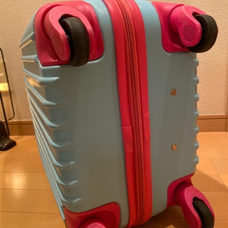 【取引中】(美品) スーツケース の画像