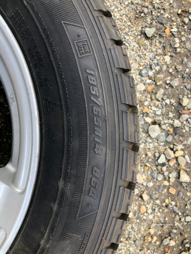 185/65R/14スタッドレス　値下げ