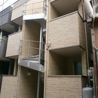 【お家賃下げました！】礼金と仲介手数料不要　西日暮里駅徒歩9分、...