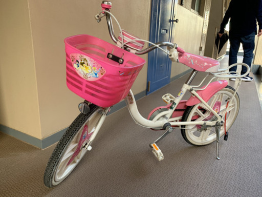 プリンセス自転車（補助輪など付属品付き！）