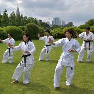 【極己空手】　女性/未経験者が武道である空手を楽しみながら自分磨き！　「錦糸町教室」/「押上スカイツリー教室」の画像