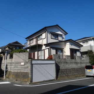 岩戸3丁目古屋付き売地　東南角地　陽当たり良好　解放感あり - 横須賀市