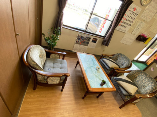 カリ木製4点セット応接