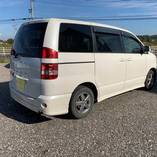 分割可能　ノア　平成14年式　走行22万キロ　車検1年12月　サンルーフ　キーレス　ETCの画像