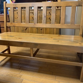 アンファンのダイニングテーブルとイスのセット