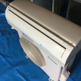 宮崎県内限定中古標準☀️工事込み価格、☀️2013年製 Panasonic  CS-223CFR-W　5年保証です。 宮崎県内限定中古標準☀️工事込み価格、☀️2013年製 Panasonic