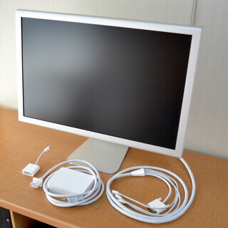 アップル シネマディスプレイ23インチ