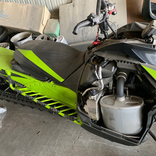 第1弾　シーズン間近！Arctic Cat 2018中古　162スノーモービルの画像
