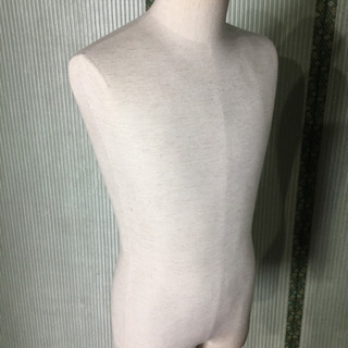 中古　トルソー　ボディ　　幅40　　奥行21　　高さ124から180　 （ｃｍ）　男性　マネキンの画像
