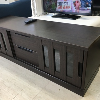 テレビボードの画像
