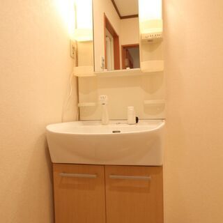 🉐初期費用５万円🙂人気の1LDK🏠家賃69000円❤️西八王子駅徒歩14分🙂駐車場有😸 − 東京都
