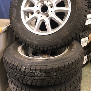 スタッドレスタイヤ　アルミ付き　145/80R13　ﾌﾞﾘｼﾞｽﾄﾝ　