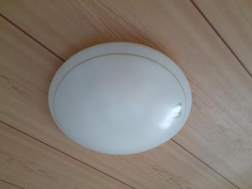シーリングライト★電球付き