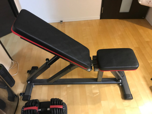 15段回調整可能　ダンベル＋トレーニングベンチ
