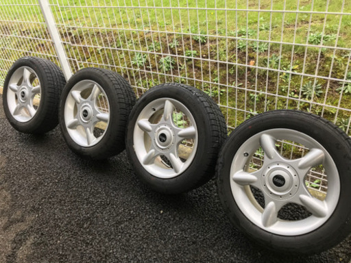 BMW ミニクーパー 純正16インチアルミホイール スタッドレス付き