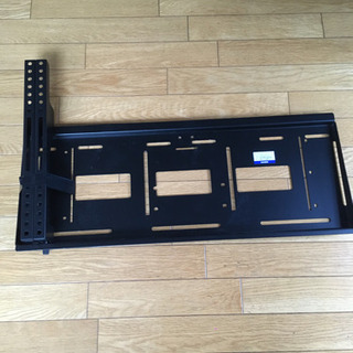 壁掛け金具　TOSHIBA REGZA 