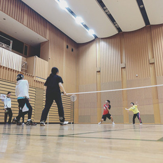 急募！！本日10/29バドミントンやりまーす🏸 - スポーツ