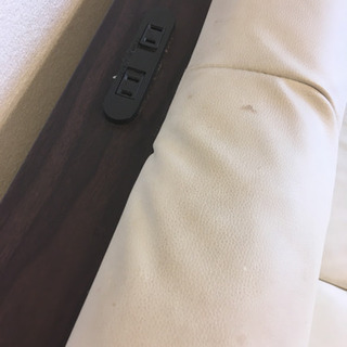 【無料・急募】ニトリ　ダイニング用ソファの画像