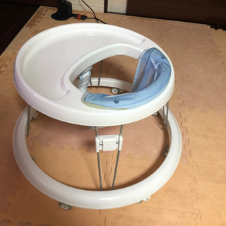 ベビー歩行器譲ります