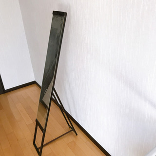 【本日中のみ引き渡し可能】木製スタンドミラー の画像