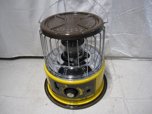 ★901★TOYOSET　トヨセット　石油ストーブ　TSR-82　タンク容量3L　暖房器具　昭和　対流形ストーブ　キャンプ　アウトドア