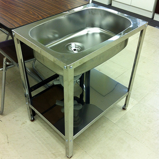 お買い得！ オールステンレス 流し台 W60ｘH70xD43cm 新品！の画像