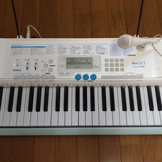 CASIO カシオ 光ナビゲーション 電子キーボード　LK-108