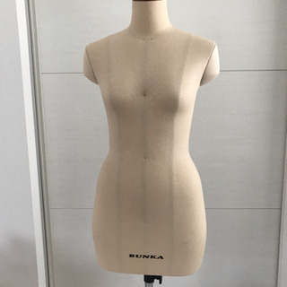 文化服装学院 トルソーの画像