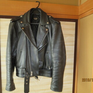 牛革ライダージャケットの画像