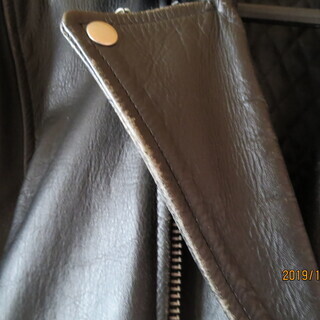 牛革ライダージャケットの画像