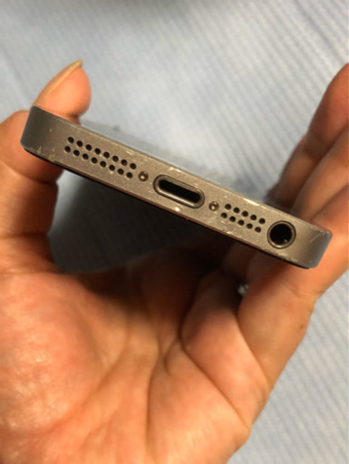 携帯電話/スマホ iPhone se 32GB