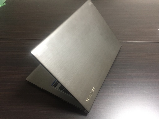 Office2019付 東芝 dynabook 薄型・軽量・快適　Core i5 5300U 2.3GHz 8GB 128GB (SSD) 13.3インチ HD 無線 HDMI