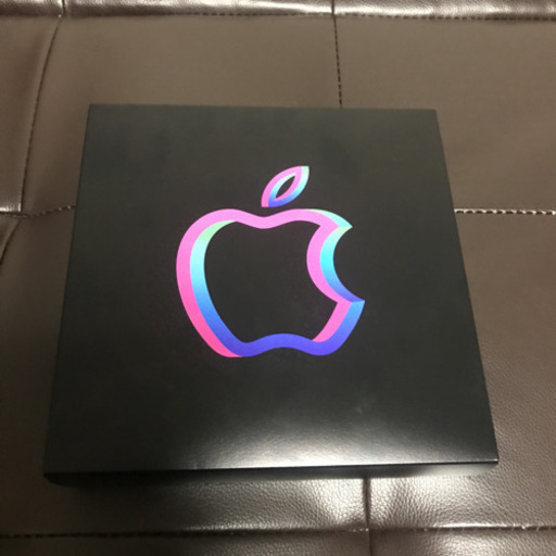 非売品 アップルストア 渋谷 オープン記念 限定 Tシャツ セット ピンバッチ付