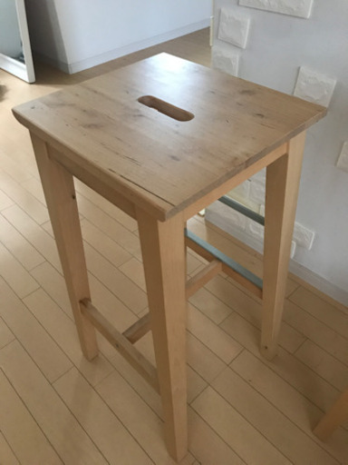 カウンターキッチン用の椅子、引っ越しするので取りに来てくれる方限定で譲ります！