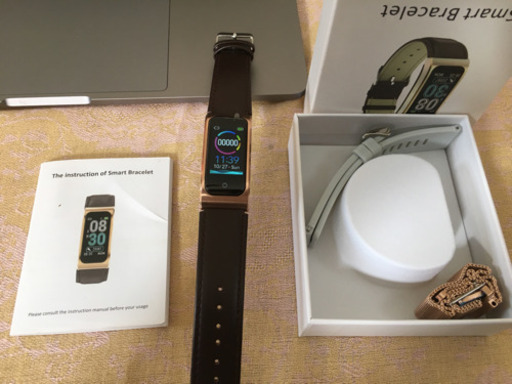 新品スマートウォッチ