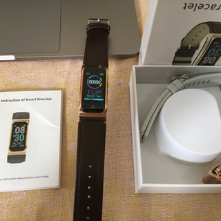 新品スマートウォッチ