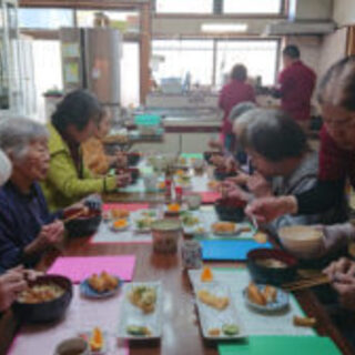 【働き方の相談可能です】パート介護職員募集※少人数制デイサービスでの心のこもった介護が出来る環境です。の画像