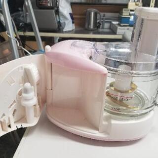IZUMI 白/ピンク色 フードプロセッサー IPF-2800 2010年製の画像