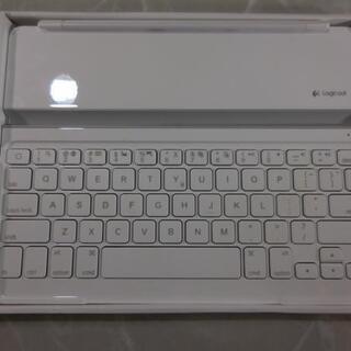 ☆iPad アイパッド用　キーボード　TK710WH 第3/4世...