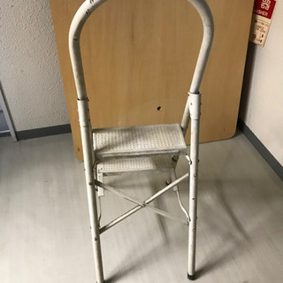 【平日のみ】　脚立の画像