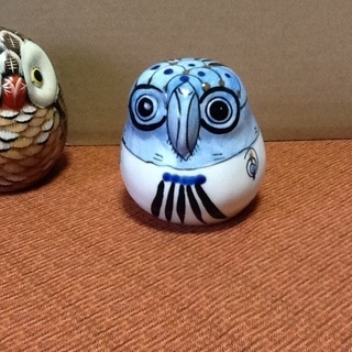 【値下げで300円】験担ぎ ラッキー福ろう フクロウの貯金箱、置...