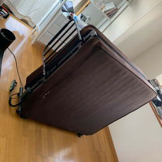 折りたたみベッドの画像