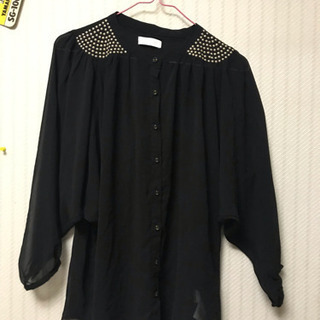 イーハイフン シースルースタッズ付きブラウスシャツ