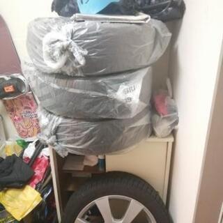 スタッドレスタイヤ　215/45R17 最終値下げ　美品　早い者勝ち