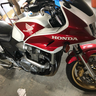 CB1300 スーパーボルドール