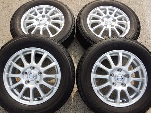 ニッサン純正　１５インチ　スタッドレスタイヤ付き　セレナ、セフィーロ