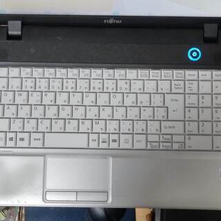 富士通　LIFEBOOK A512／FX (＝FMVXNEVQ2Z) ※Windwos８．１ Pro　Office付きの画像